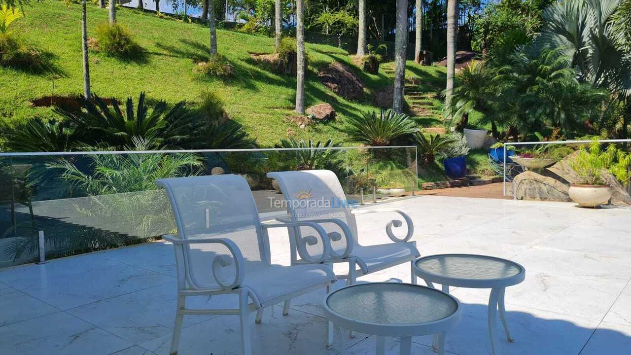 Casa para alquiler de vacaciones em Ilhabela (Arrozal)