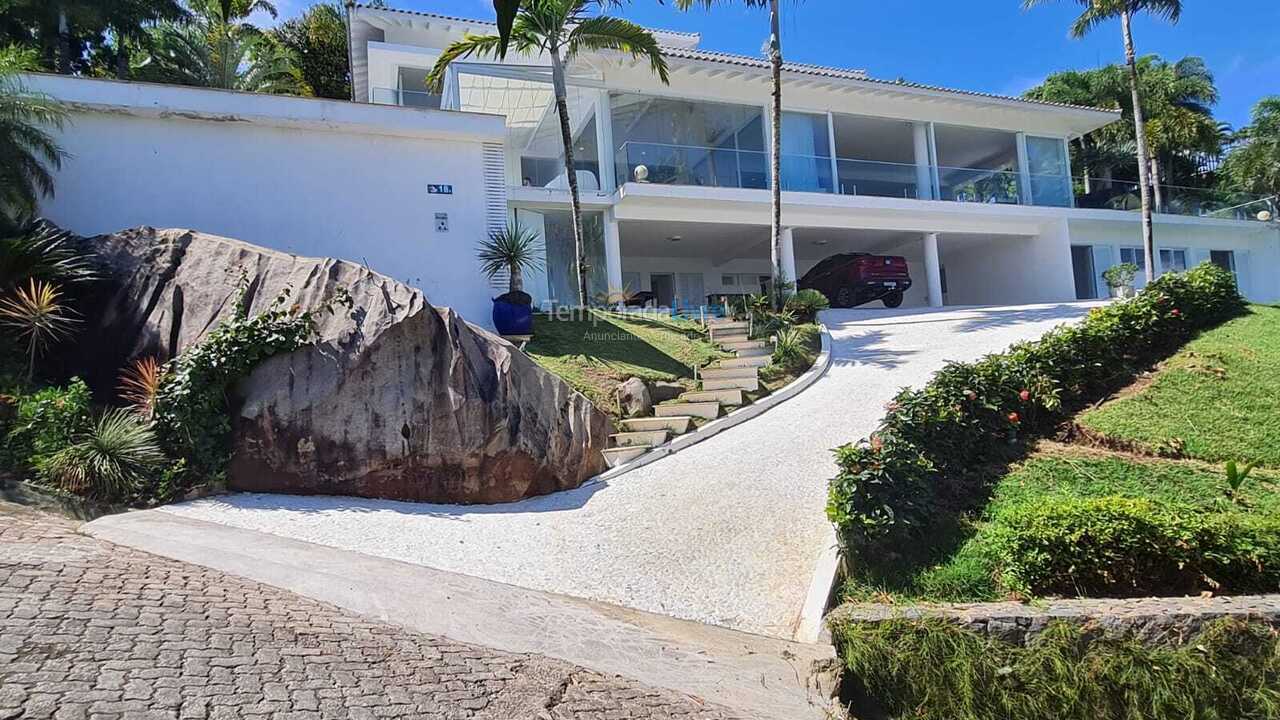 Casa para alquiler de vacaciones em Ilhabela (Arrozal)