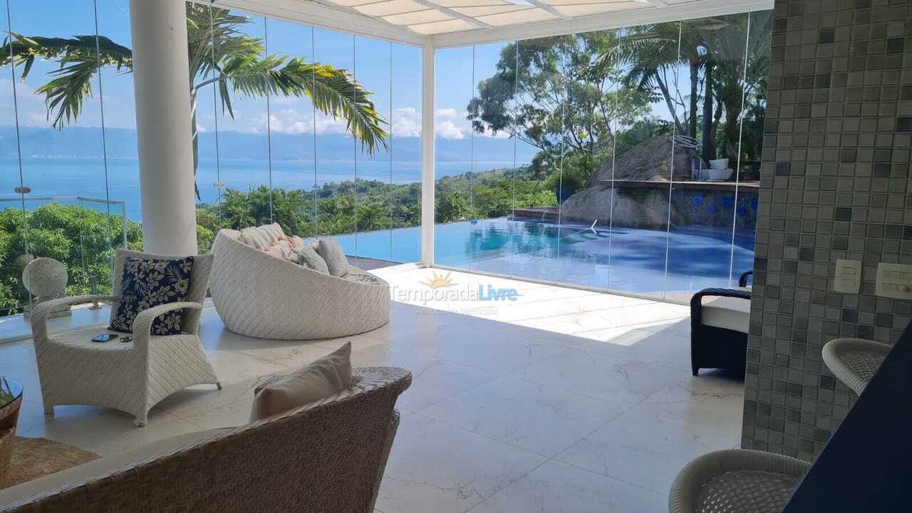 Casa para alquiler de vacaciones em Ilhabela (Arrozal)