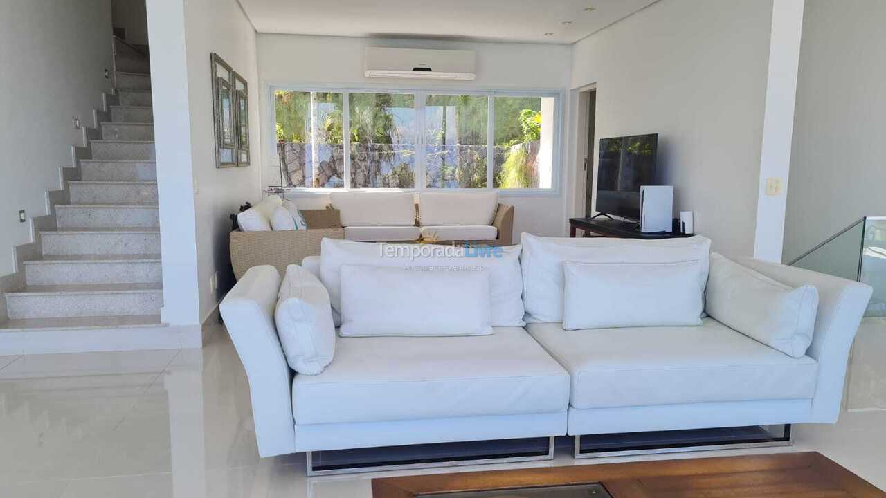 Casa para alquiler de vacaciones em Ilhabela (Arrozal)