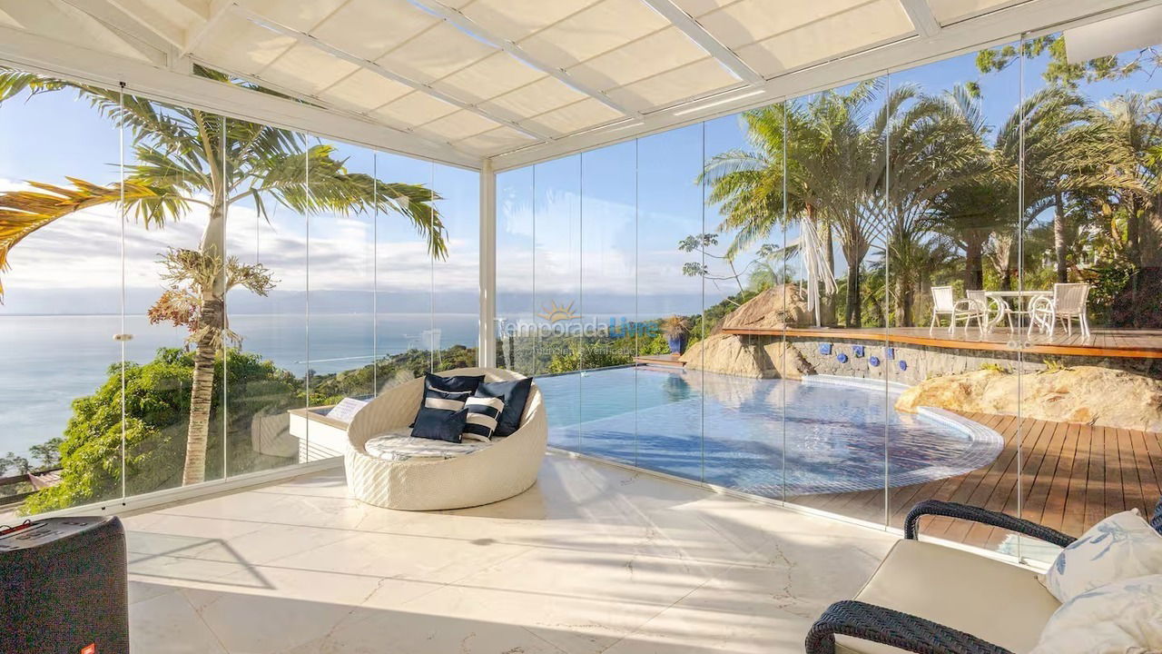 Casa para alquiler de vacaciones em Ilhabela (Arrozal)