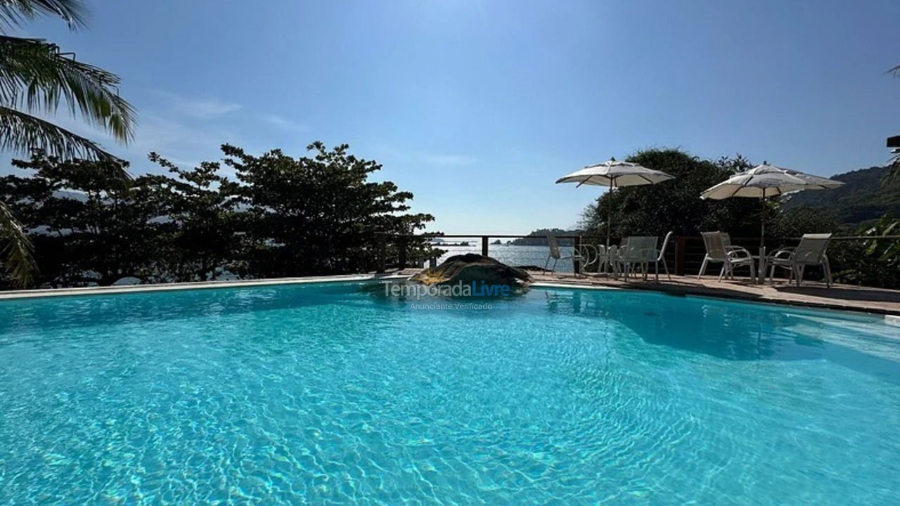 House for vacation rental in Ilhabela (Praia do Curral)