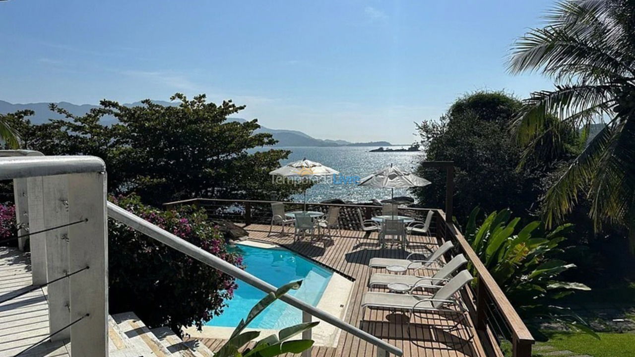 House for vacation rental in Ilhabela (Praia do Curral)