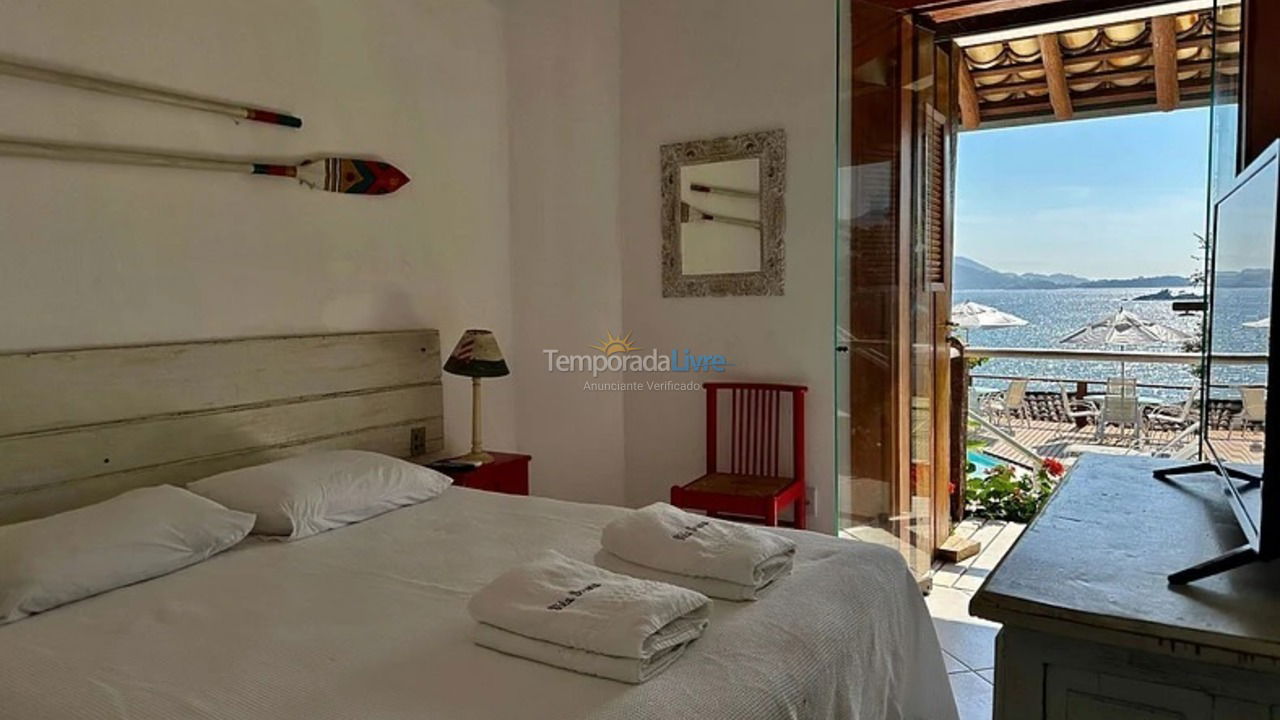 House for vacation rental in Ilhabela (Praia do Curral)
