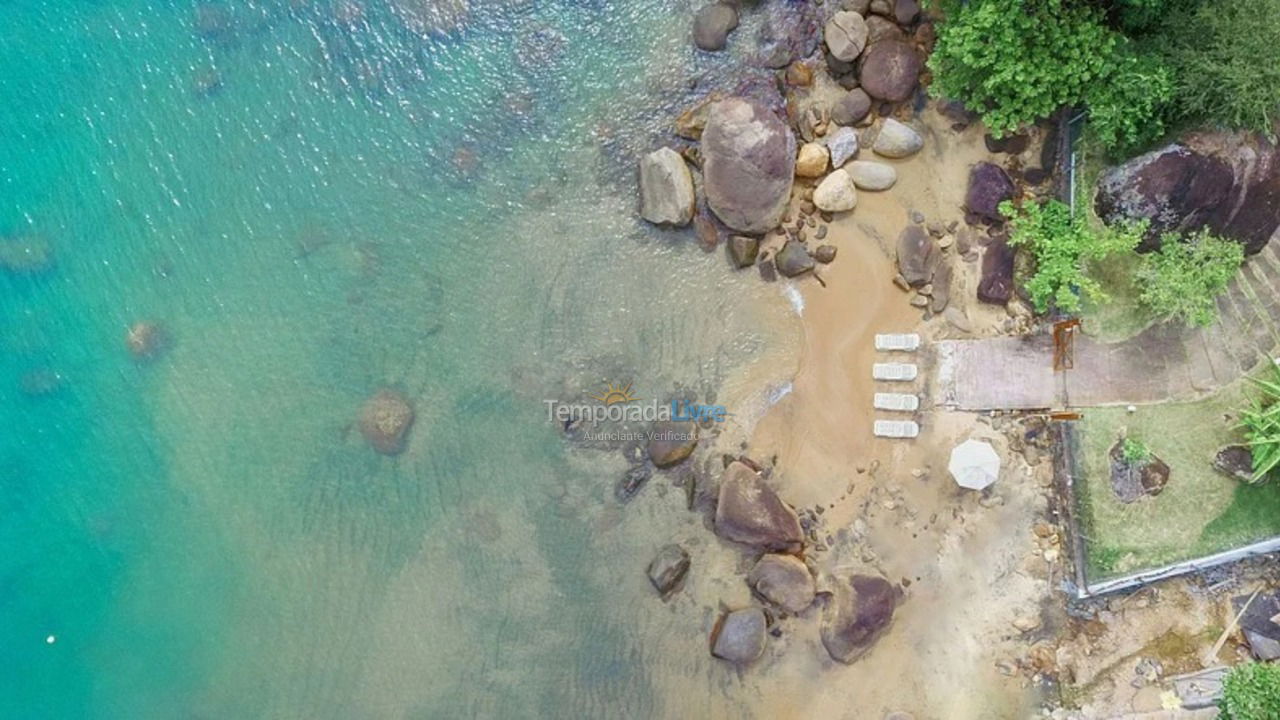 House for vacation rental in Ilhabela (Praia do Curral)