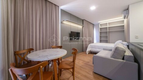 402 - Modern and Well Located Flat 120 meters from the beach...