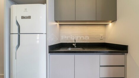 402 - Modern and Well Located Flat 120 meters from the beach...