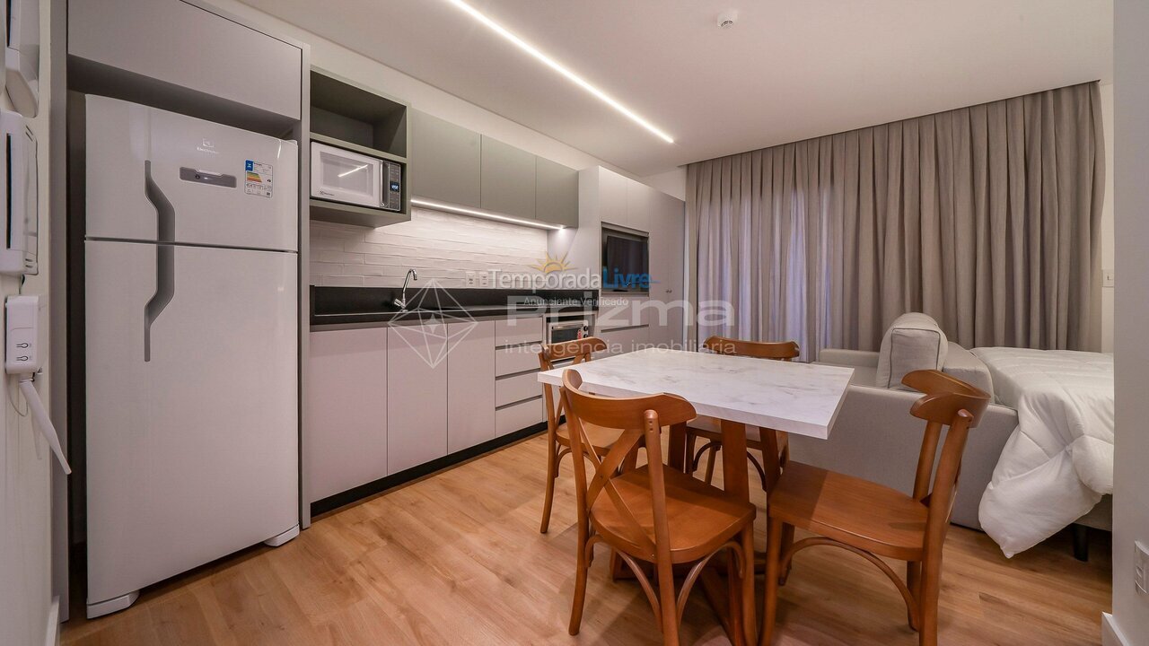 Apartamento para aluguel de temporada em Bombinhas (Praia de Bombinhas)
