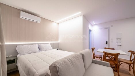 512 - Flat Moderno e Bem Localizado a 120 metros da praia de...