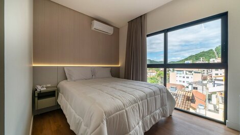 505 - Suite en una ubicación increíble: Playa de Bombinhas a 120 m