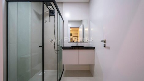 512 - Flat Moderno e Bem Localizado a 120 metros da praia de...