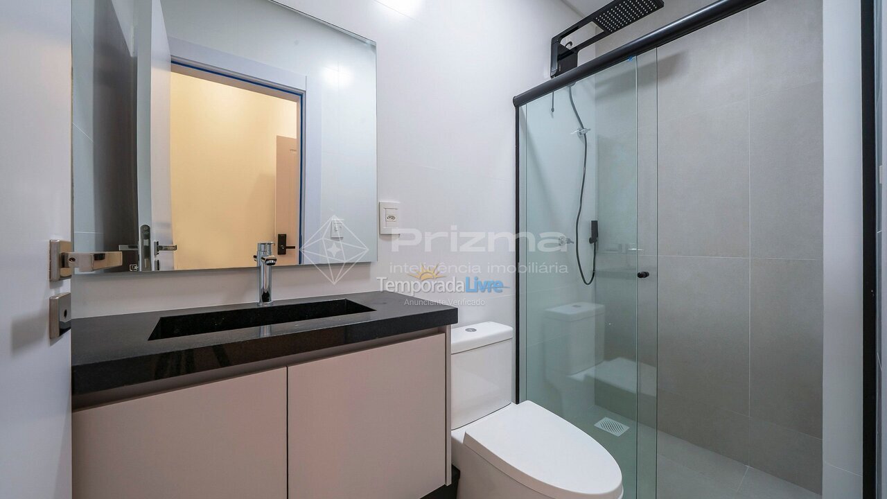 Apartment for vacation rental in Bombinhas (Praia de Bombinhas)