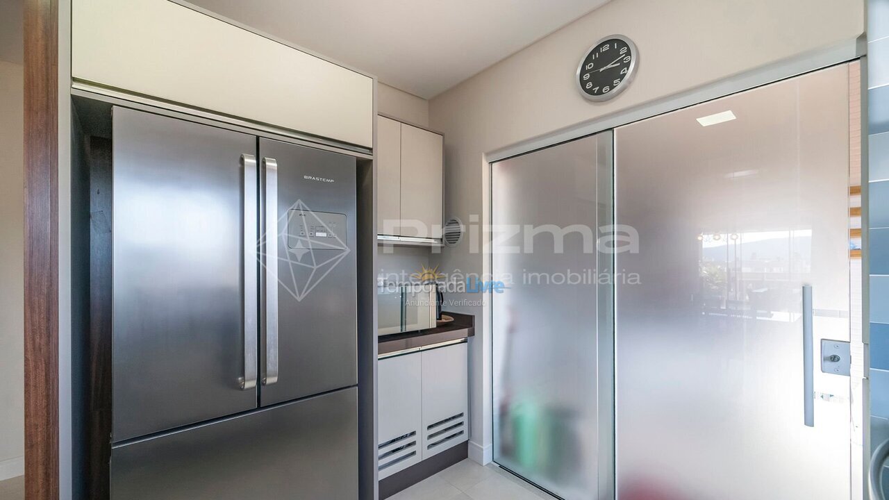Apartamento para aluguel de temporada em Bombinhas (Praia de Bombinhas)