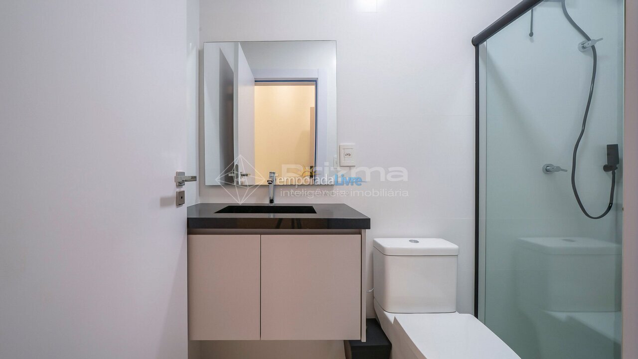 Apartment for vacation rental in Bombinhas (Praia de Bombinhas)