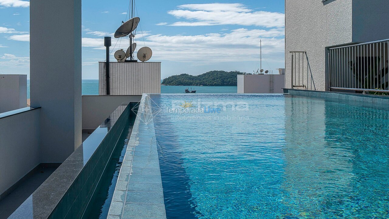 Apartment for vacation rental in Bombinhas (Praia de Bombinhas)