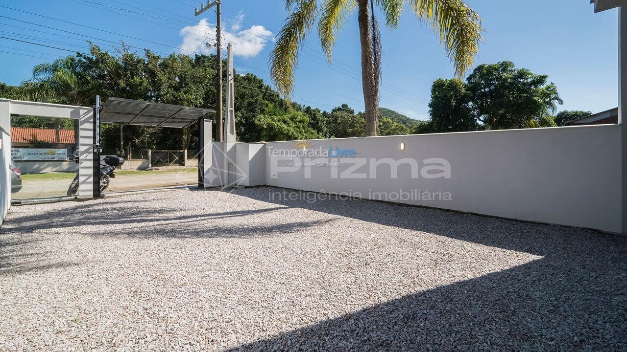 Casa para aluguel de temporada em Bombinhas (Mariscal)