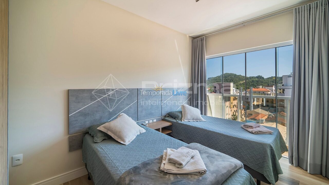 Apartamento para aluguel de temporada em Bombinhas (Praia de Bombinhas)