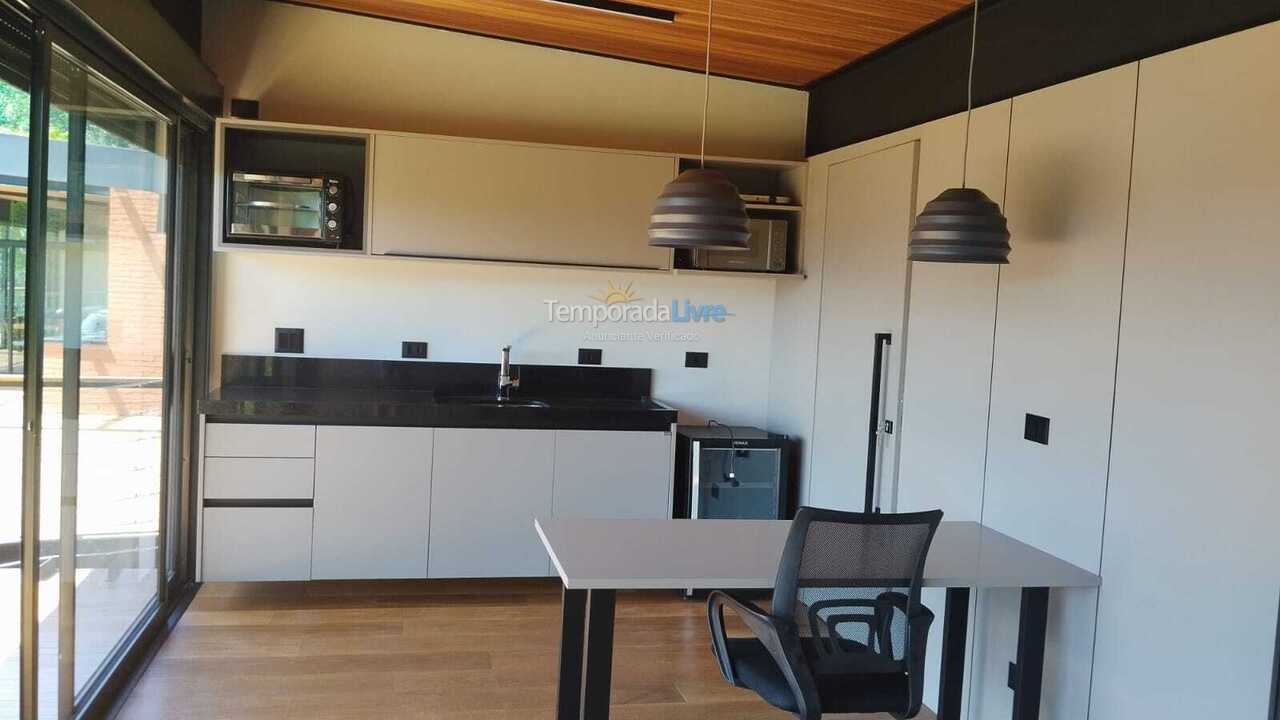 Casa para aluguel de temporada em Santo Antônio do Pinhal (Rio Preto)