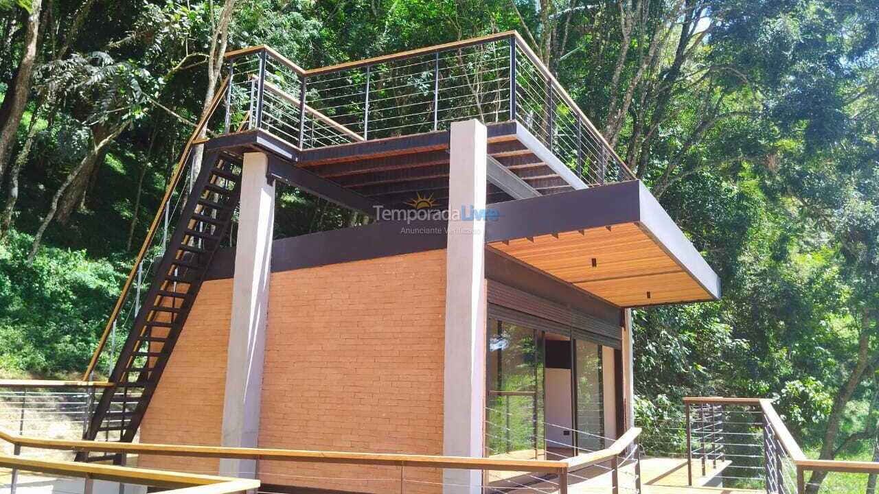 Casa para aluguel de temporada em Santo Antônio do Pinhal (Rio Preto)