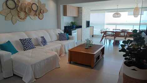 Apartamento Frontal ao mar