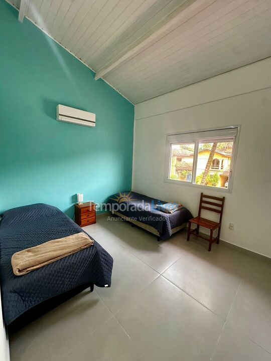 Casa para alquiler de vacaciones em Bertioga (Riviera de São Lourenço)