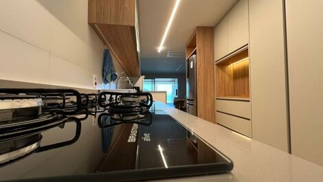 Apartamento en alquiler en Riviera, con balcón gourmet y completas instalaciones de ocio.