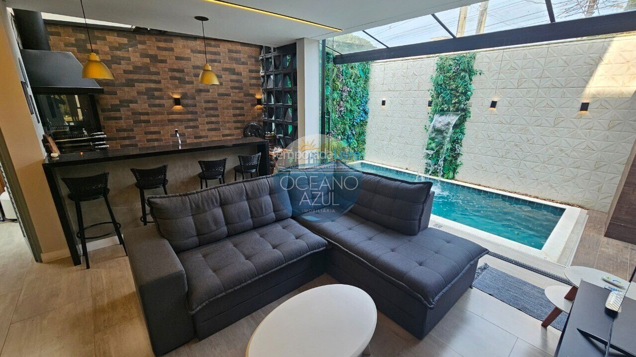 Casa para alquiler de vacaciones em São Sebastião (Juquehy)