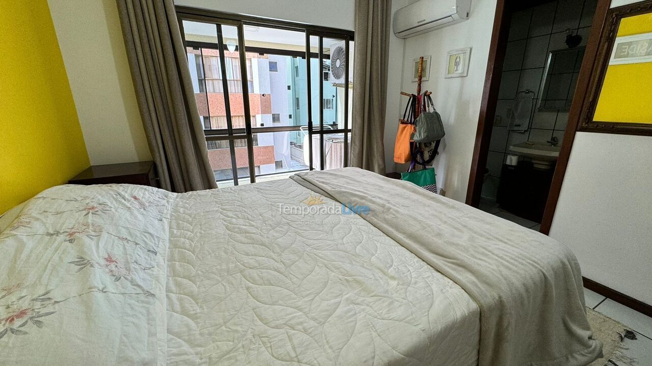 Apartamento para aluguel de temporada em Itapema (Meia Praia)
