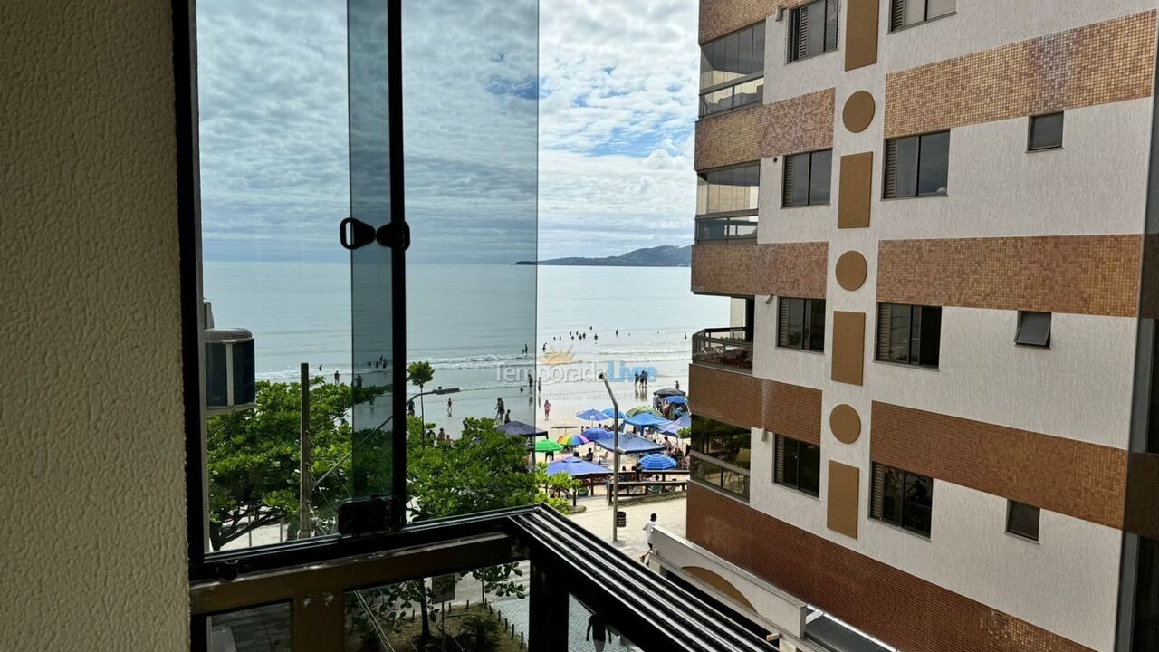 Apartamento para aluguel de temporada em Itapema (Meia Praia)