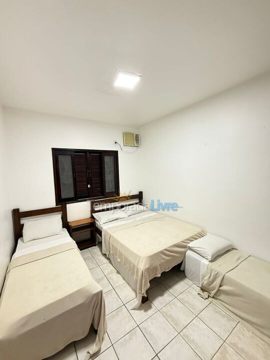 Casa para alquiler de vacaciones em Bertioga (Jardim Indaiá)