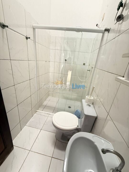 Casa para alquiler de vacaciones em Bertioga (Jardim Indaiá)