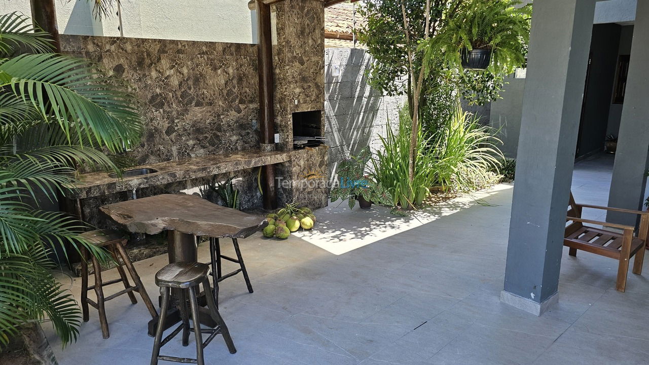 Casa para aluguel de temporada em Arraial D'Ajuda (Estrada da Balsa Quintas de Arraial D Ajuda)