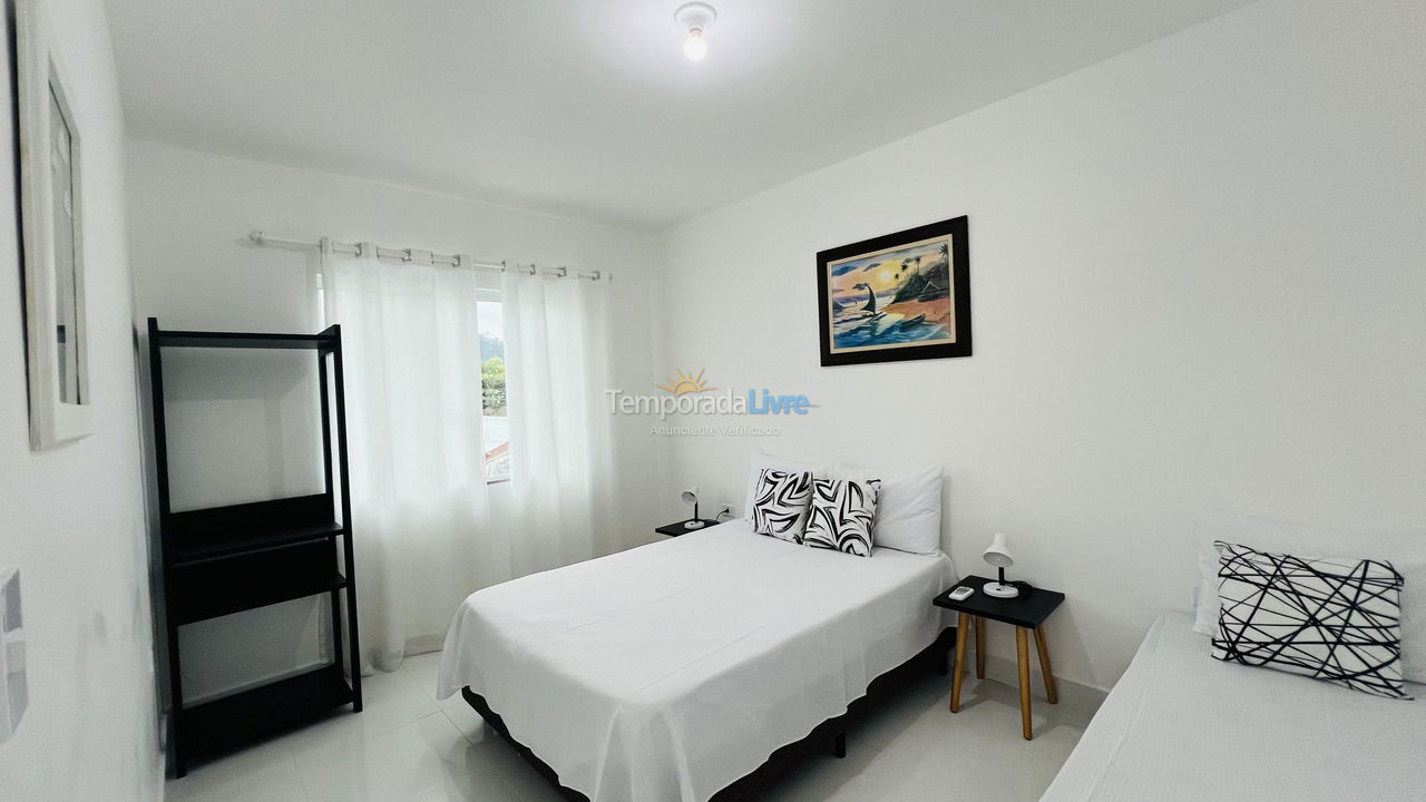 Casa para aluguel de temporada em Matinhos (Caiobá)