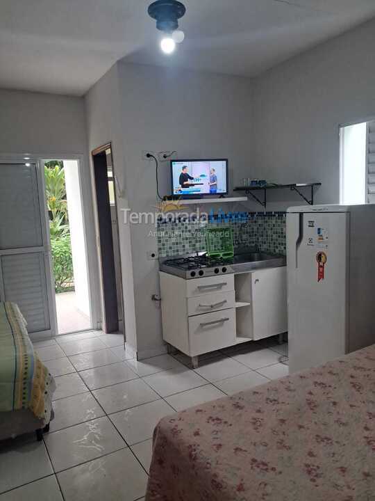 Apartamento para aluguel de temporada em Ubatuba (Praia das Toninhas)