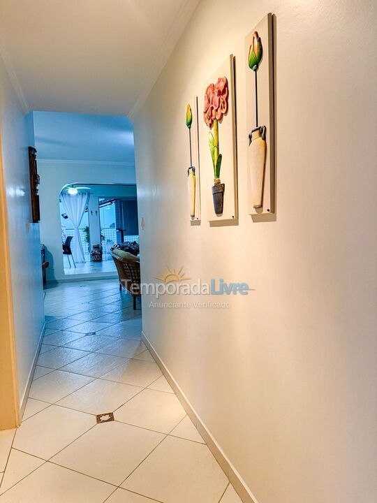Apartment for vacation rental in Guarujá (Enseada Tortugas)