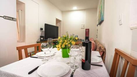 HERMOSO APARTAMENTO PARA 5 PERSONAS EN EL CENTRO HISTÓRICO DE FLORIANÓPOLIS