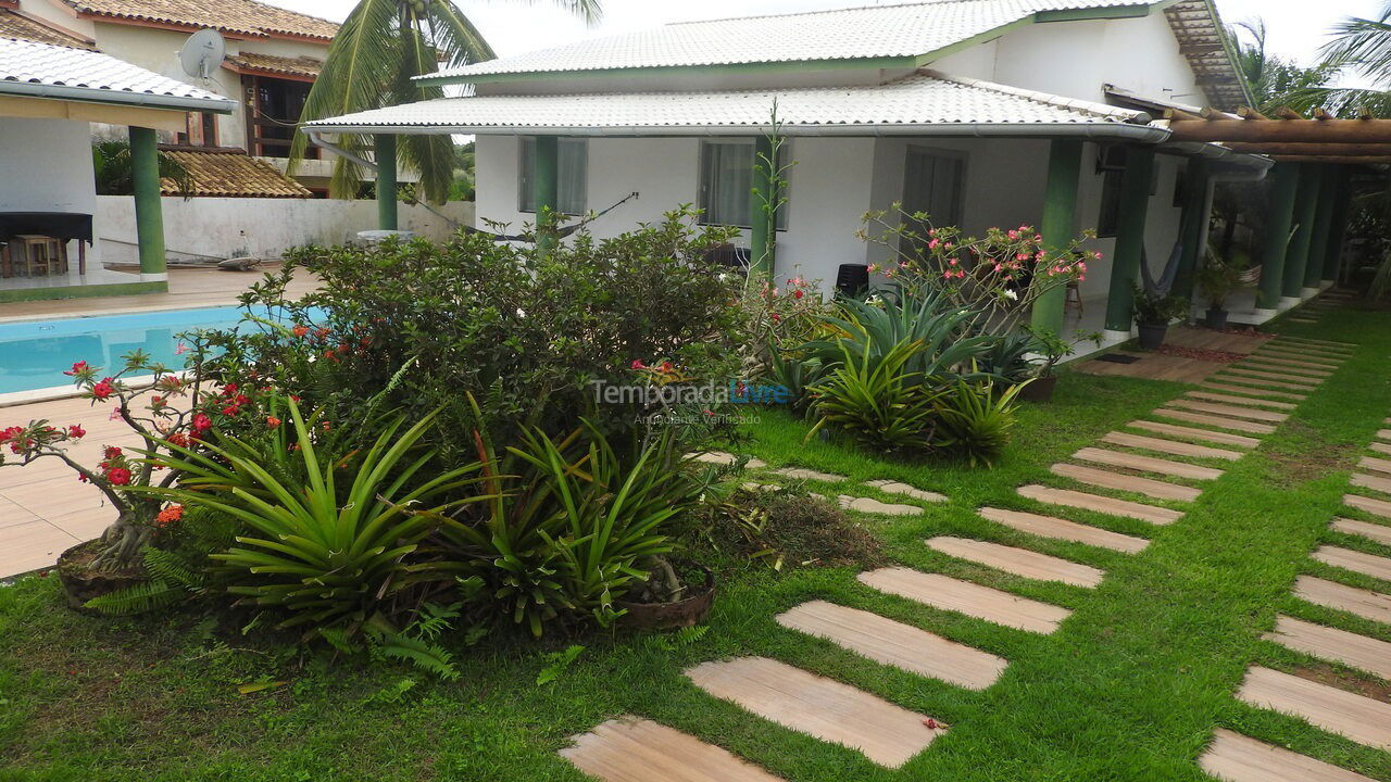 Casa para aluguel de temporada em Camaçari (Barra do Jacuípe)