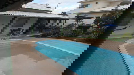 Excellent Vacation Home in Barra do Jacuípe (Closed Cond.)