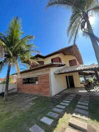 ALUGUEL DE EXCELENTE CASA EM ITAÚNA - SAQUAREMA (RJ) (TEMPORADA).