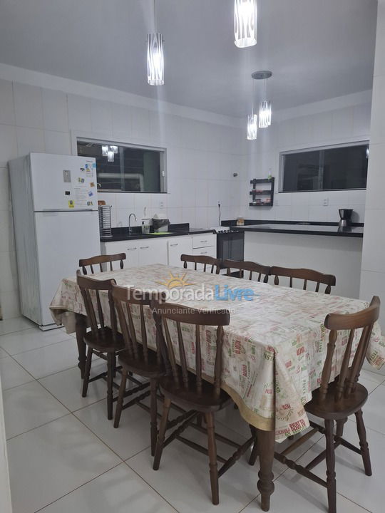 Casa para aluguel de temporada em Camaçari (Barra do Jacuípe)