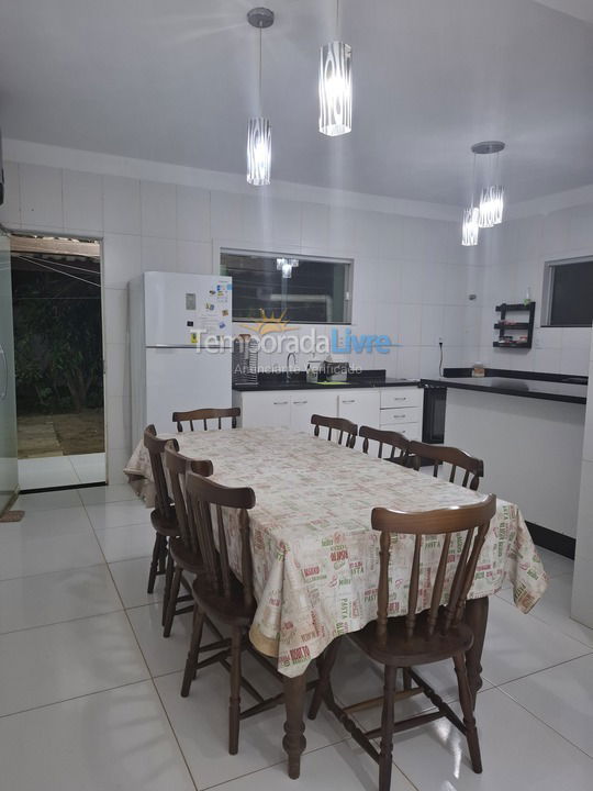 Casa para aluguel de temporada em Camaçari (Barra do Jacuípe)