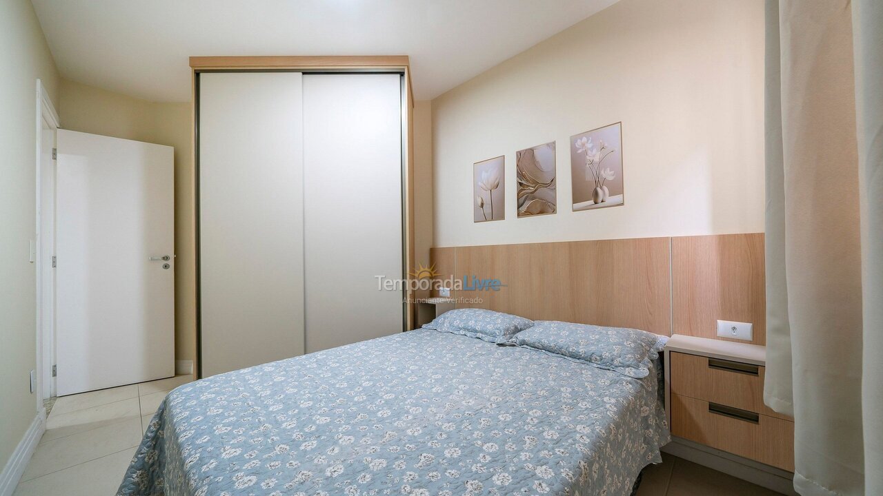 Apartamento para aluguel de temporada em Bombinhas (Praia de Bombas)