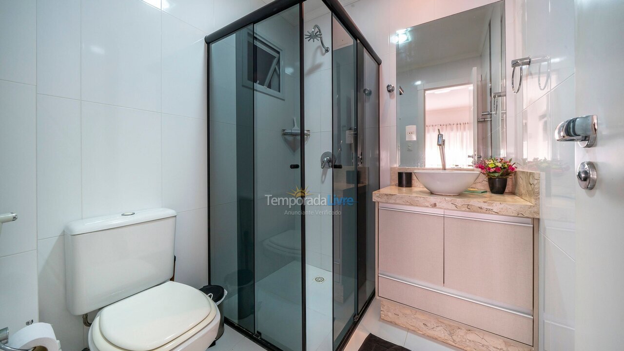 Apartamento para aluguel de temporada em Bombinhas (Praia de Bombas)