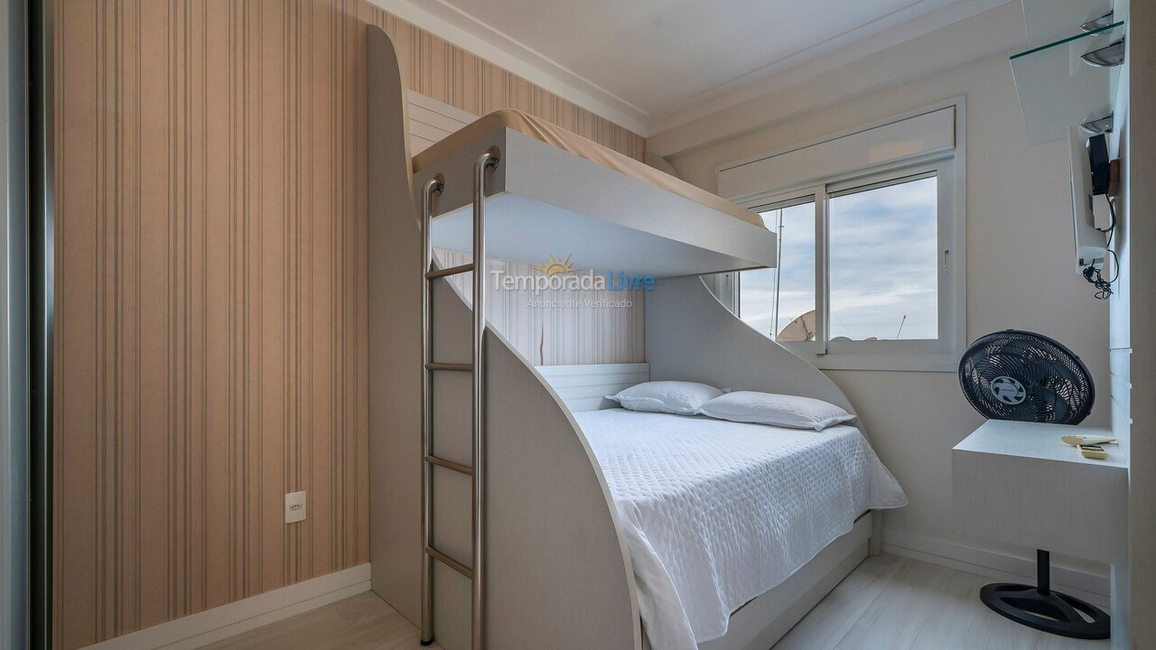 Apartamento para aluguel de temporada em Bombinhas (Praia de Bombas)