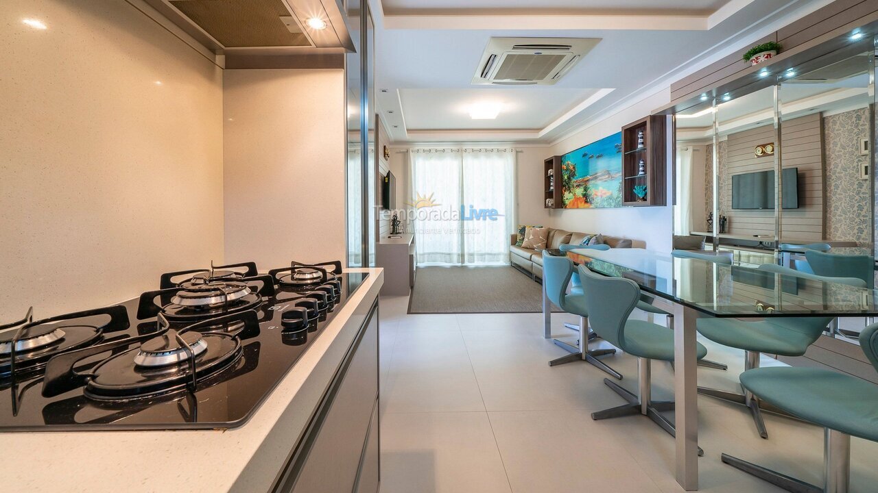Apartamento para aluguel de temporada em Bombinhas (Praia de Bombas)