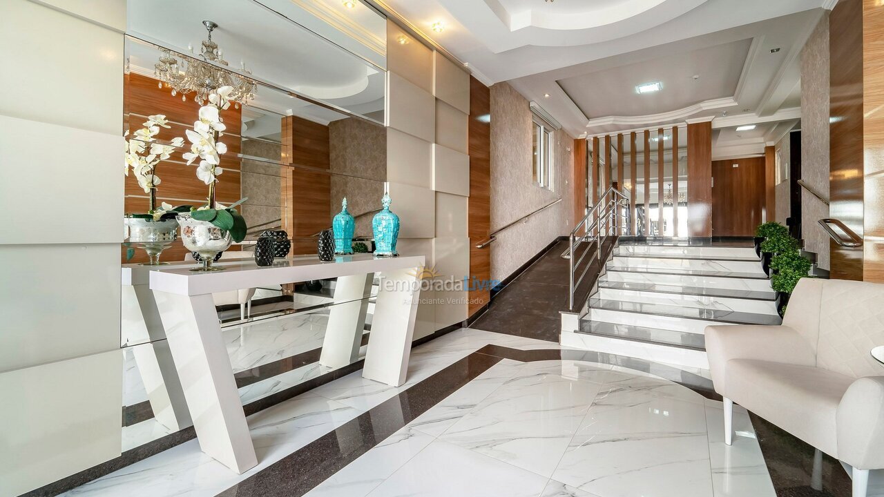Apartamento para aluguel de temporada em Bombinhas (Praia de Bombas)