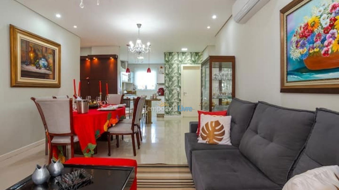 Apartment for vacation rental in Florianópolis (Praia do Santinho)