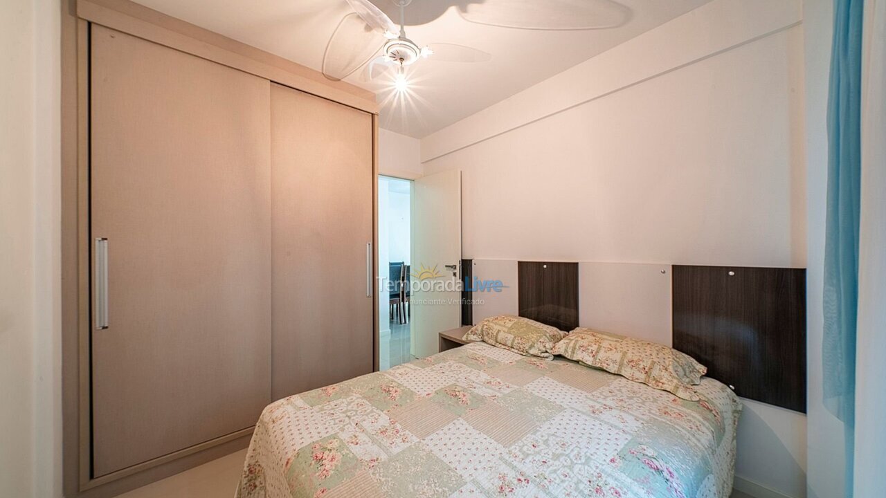 Apartamento para aluguel de temporada em Bombinhas (Praia de Bombas)