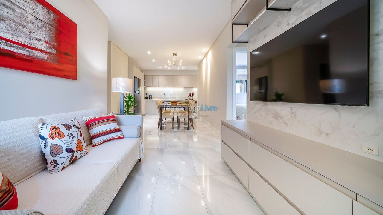 Apartamento para aluguel de temporada em Bombinhas (Praia de Bombas)
