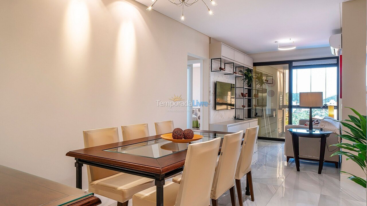 Apartamento para aluguel de temporada em Bombinhas (Praia de Bombas)